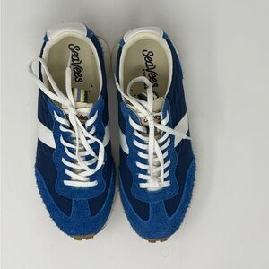 SeaVees Acorn Trainer Sneakers – Blue – Like New – Worn Once